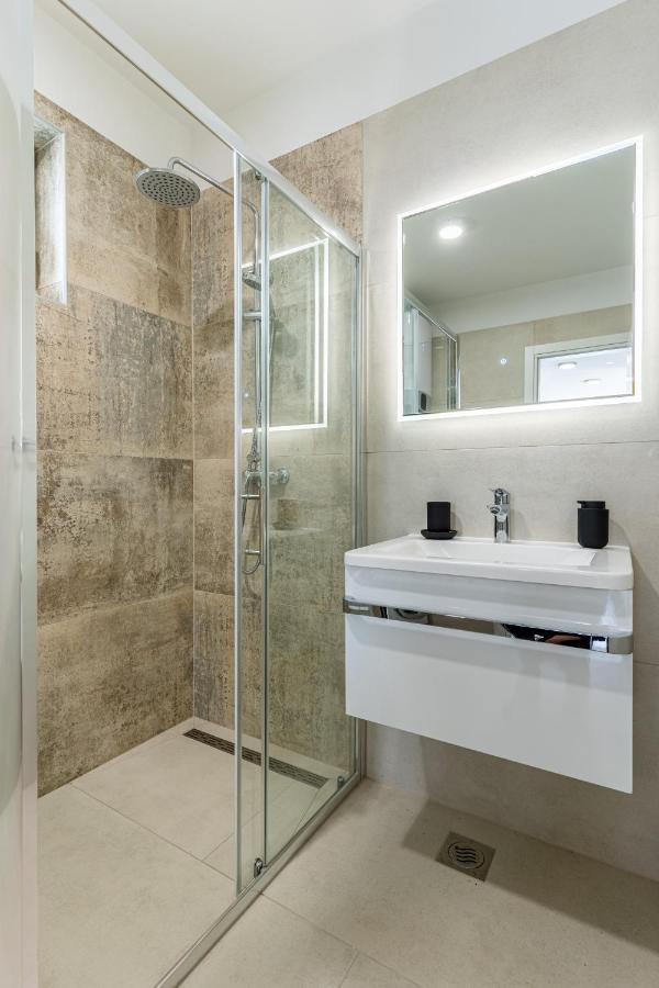 Blue Sorbeto Apartment Đảo Đảo Cres Ngoại thất bức ảnh